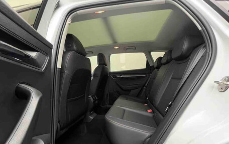 Skoda Karoq I, 2023 год, 2 350 000 рублей, 13 фотография