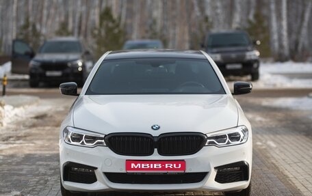 BMW 5 серия, 2019 год, 4 640 000 рублей, 1 фотография