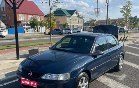 Opel Vectra B рестайлинг, 1998 год, 250 000 рублей, 1 фотография