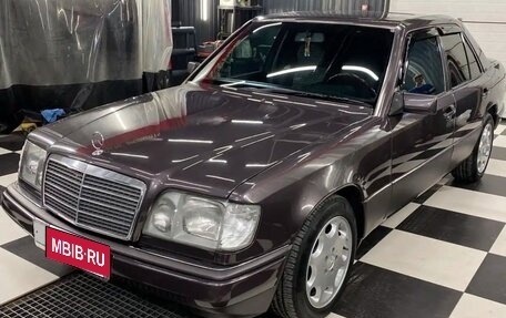 Mercedes-Benz E-Класс, 1994 год, 2 550 000 рублей, 1 фотография