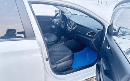 Hyundai Solaris II рестайлинг, 2017 год, 783 000 рублей, 10 фотография