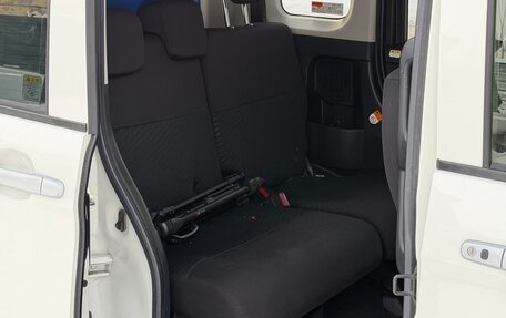 Toyota Roomy I, 2018 год, 1 030 000 рублей, 8 фотография