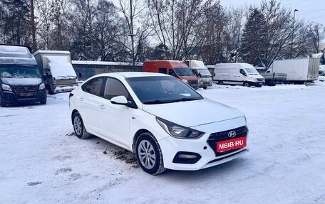 Hyundai Solaris II рестайлинг, 2017 год, 783 000 рублей, 2 фотография