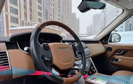 Land Rover Range Rover IV рестайлинг, 2019 год, 9 700 000 рублей, 5 фотография