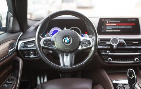 BMW 5 серия, 2019 год, 4 640 000 рублей, 11 фотография