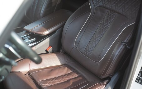 BMW 5 серия, 2019 год, 4 640 000 рублей, 24 фотография