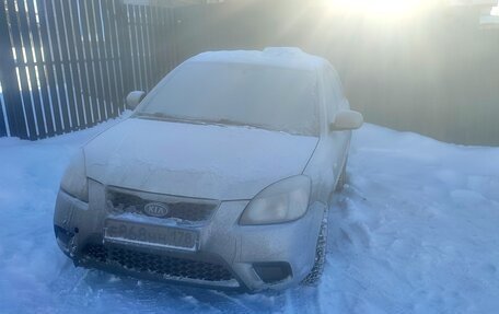 KIA Rio II, 2011 год, 600 000 рублей, 2 фотография
