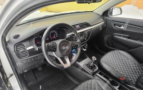 KIA Rio IV, 2017 год, 1 250 000 рублей, 4 фотография