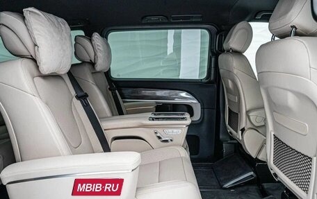 Mercedes-Benz V-Класс, 2023 год, 11 500 000 рублей, 12 фотография