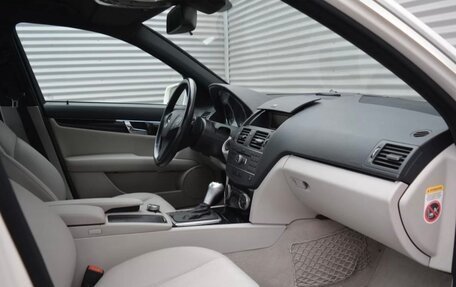 Mercedes-Benz C-Класс, 2010 год, 1 480 000 рублей, 10 фотография