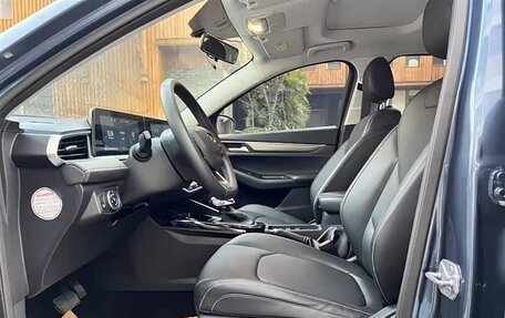 Ford Escort, 2023 год, 1 300 000 рублей, 8 фотография