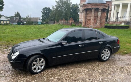 Mercedes-Benz E-Класс, 2003 год, 900 000 рублей, 7 фотография