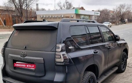 Toyota Land Cruiser Prado 150 рестайлинг 2, 2021 год, 8 500 000 рублей, 11 фотография