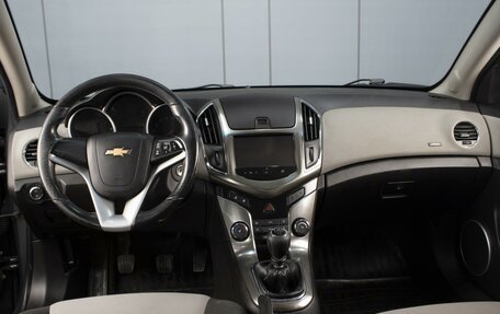 Chevrolet Cruze II, 2013 год, 740 000 рублей, 5 фотография