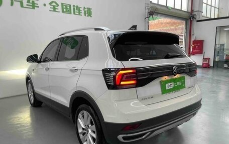 Volkswagen T-Cross I, 2022 год, 1 778 605 рублей, 4 фотография