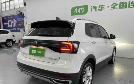 Volkswagen T-Cross I, 2022 год, 1 778 605 рублей, 6 фотография