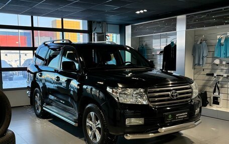 Toyota Land Cruiser 200, 2011 год, 3 700 000 рублей, 2 фотография