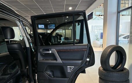 Toyota Land Cruiser 200, 2011 год, 3 700 000 рублей, 11 фотография
