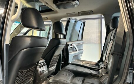 Toyota Land Cruiser 200, 2011 год, 3 700 000 рублей, 17 фотография