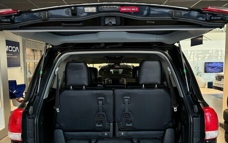 Toyota Land Cruiser 200, 2011 год, 3 700 000 рублей, 8 фотография