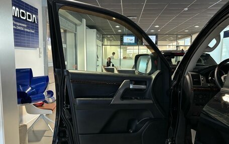 Toyota Land Cruiser 200, 2011 год, 3 700 000 рублей, 19 фотография