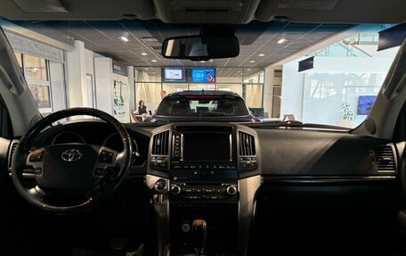 Toyota Land Cruiser 200, 2011 год, 3 700 000 рублей, 36 фотография