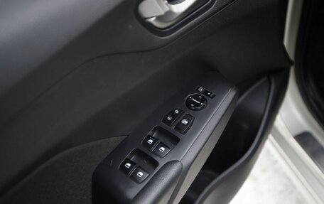 Hyundai Solaris II рестайлинг, 2019 год, 950 000 рублей, 9 фотография