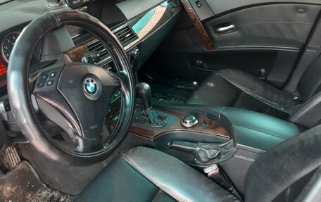 BMW 5 серия, 2006 год, 900 000 рублей, 6 фотография