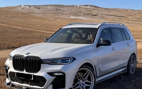BMW X7, 2021 год, 9 900 000 рублей, 3 фотография