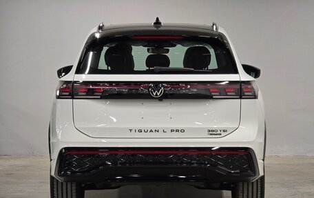 Volkswagen Tiguan, 2025 год, 4 785 000 рублей, 3 фотография