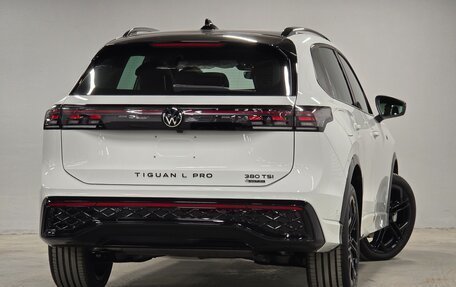 Volkswagen Tiguan, 2025 год, 4 785 000 рублей, 25 фотография