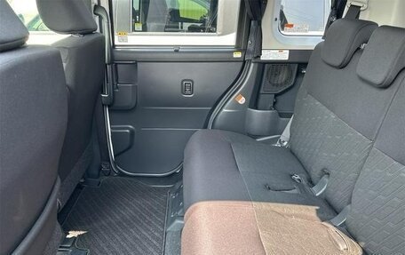 Toyota Tank I, 2018 год, 1 043 000 рублей, 16 фотография