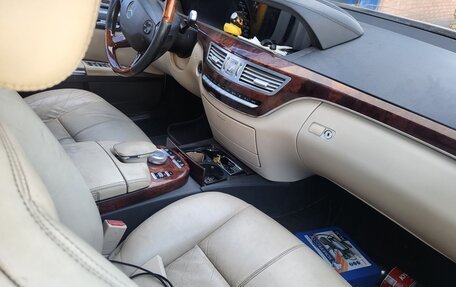 Mercedes-Benz S-Класс, 2007 год, 850 000 рублей, 8 фотография