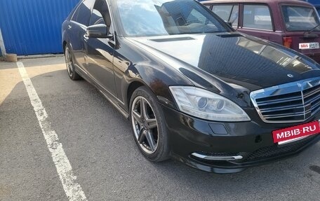 Mercedes-Benz S-Класс, 2007 год, 850 000 рублей, 3 фотография