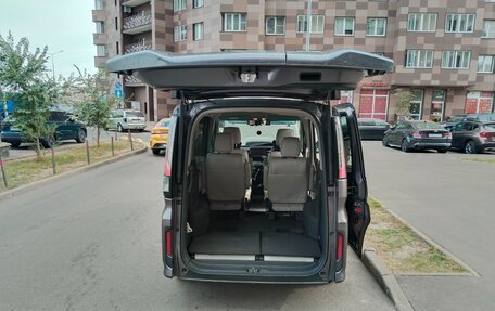 Honda Stepwgn IV, 2020 год, 2 250 000 рублей, 2 фотография