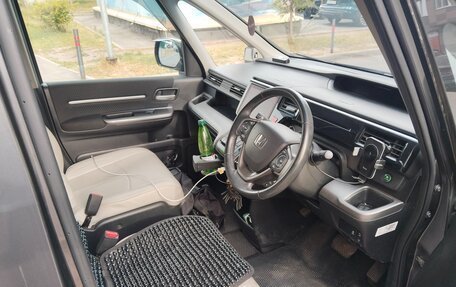 Honda Stepwgn IV, 2020 год, 2 250 000 рублей, 4 фотография