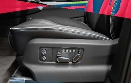 Bentley Bentayga I, 2025 год, 39 990 000 рублей, 30 фотография