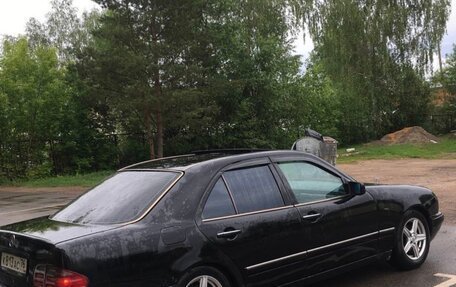 Mercedes-Benz E-Класс, 1995 год, 340 000 рублей, 7 фотография