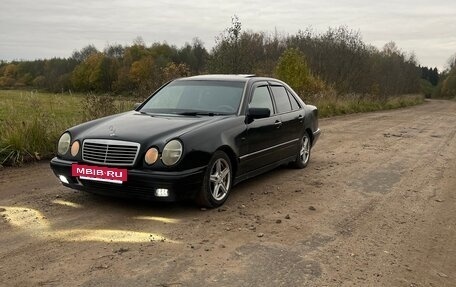 Mercedes-Benz E-Класс, 1995 год, 340 000 рублей, 3 фотография