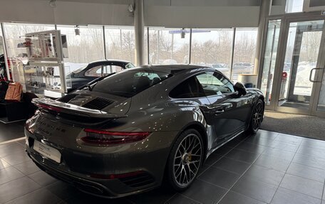 Porsche 911, 2018 год, 16 985 000 рублей, 5 фотография