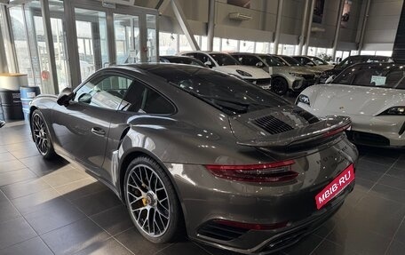 Porsche 911, 2018 год, 16 985 000 рублей, 4 фотография