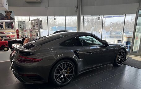 Porsche 911, 2018 год, 16 985 000 рублей, 13 фотография