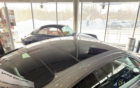 Porsche 911, 2018 год, 16 985 000 рублей, 15 фотография