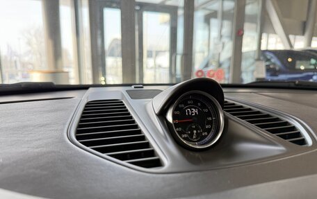 Porsche 911, 2018 год, 16 985 000 рублей, 24 фотография