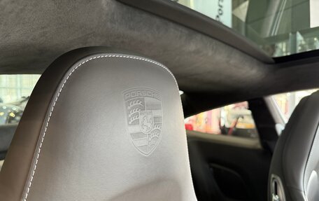 Porsche 911, 2018 год, 16 985 000 рублей, 18 фотография