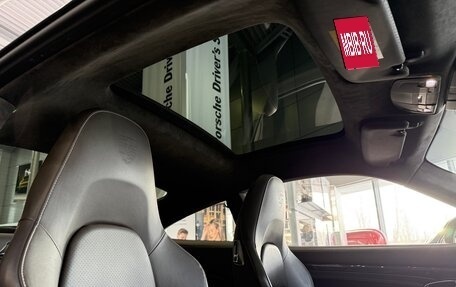 Porsche 911, 2018 год, 16 985 000 рублей, 20 фотография