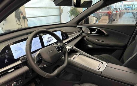 CheryExeed TXL, 2024 год, 3 880 000 рублей, 9 фотография