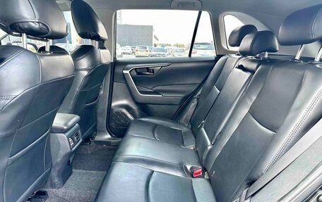 Toyota RAV4, 2023 год, 19 фотография