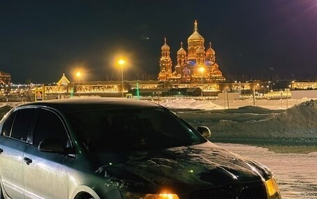Skoda Superb III рестайлинг, 2010 год, 700 000 рублей, 1 фотография