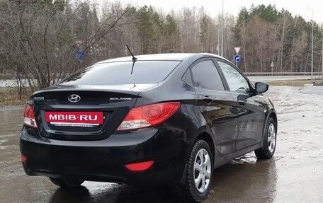 Hyundai Solaris II рестайлинг, 2011 год, 565 000 рублей, 5 фотография